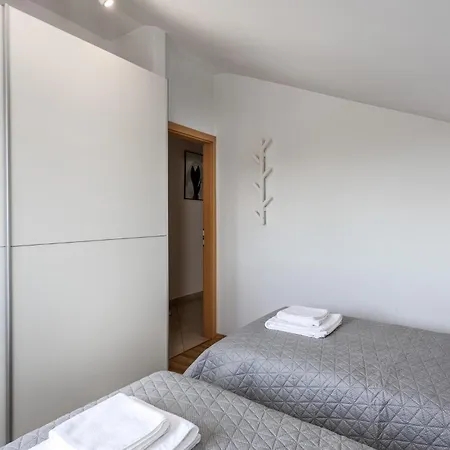 Appartement 2 Bedroom Cozy In