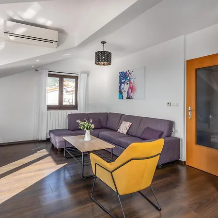 Cozy In With House Sea View Apartment *