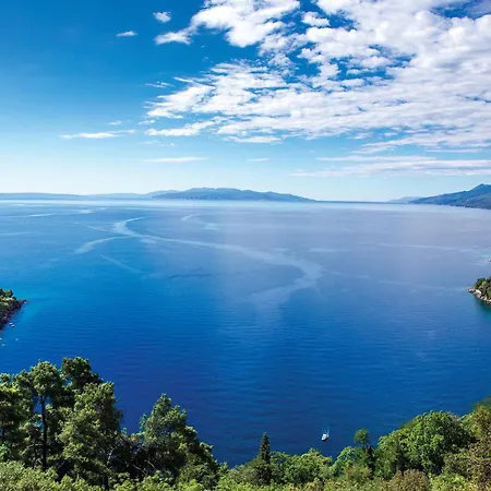 2 Bedroom Cozy In * Matulji