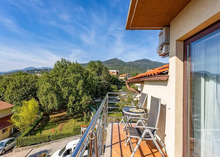 2 Bedroom Cozy In * Matulji